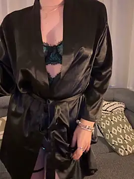 Snapshot of _isadora chatting on January 2026 07:11:01 PM isadora online show from January 2026 07:11:01 PM