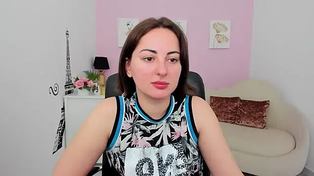 Snapshot of NoraSimons chatting on May 2026 04:28:02 AM NoraSimons online show from May 2026 04:28:02 AM