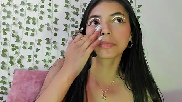 miadaviesx online show from December 2025 08:26:02 PM