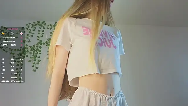 KissyCloud online show from November 2025 08:20:02 AM