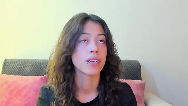 Snapshot of emily_jonessxx chatting on November 2025 07:13:02 PM emily jonessxx online show from November 2025 07:13:02 PM