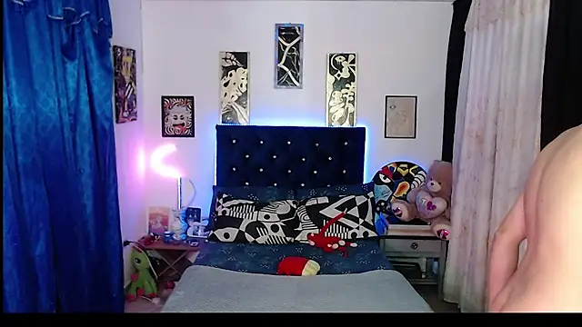 Yorsamm and friends online show from November 2025 06:19:02 AM