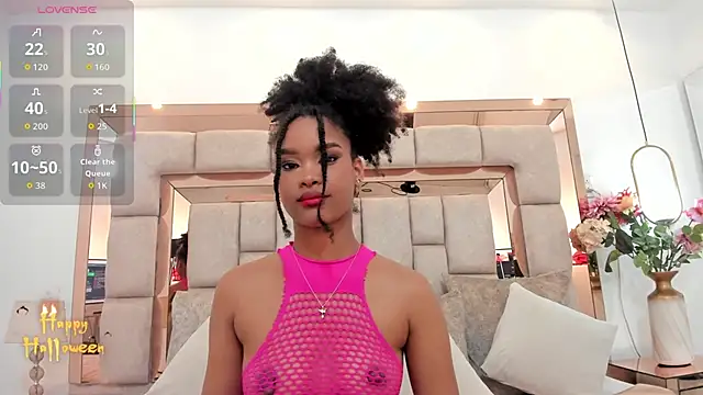 Snapshot of karolebonyy chatting on November 2025 02:22:02 AM karolebonyy online show from November 2025 02:22:02 AM