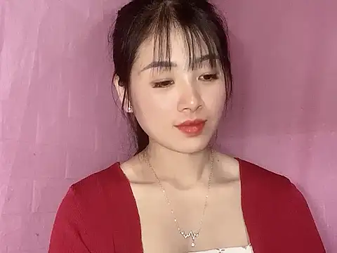 Snapshot of o-one-o chatting on November 2025 04:21:01 AM o-one-o online show from November 2025 04:21:01 AM