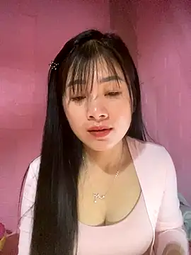 Snapshot of o-one-o chatting on December 2025 01:33:01 AM o-one-o online show from December 2025 01:33:01 AM