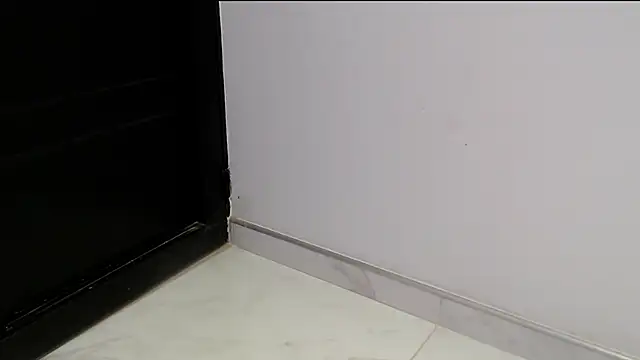 katty18love18 online show from December 2025 12:48:01 AM