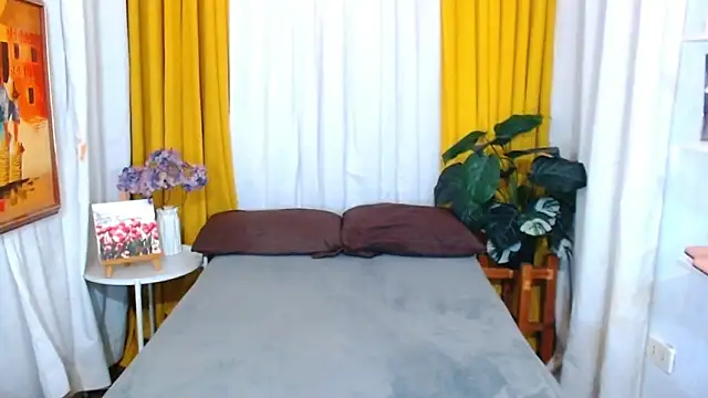 DianaFierce online show from November 2025 04:23:02 AM