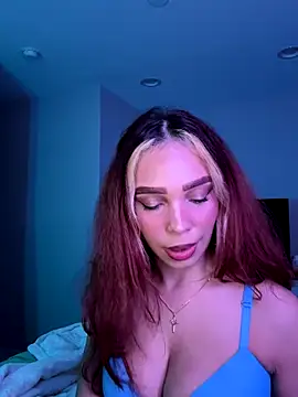 Latinagf online show from November 2025 02:32:02 AM