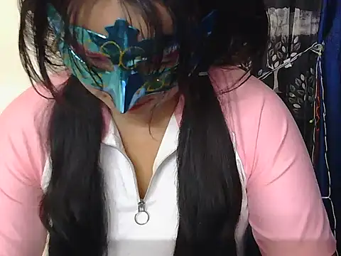 crazy witch online show from November 2025 07:12:02 PM