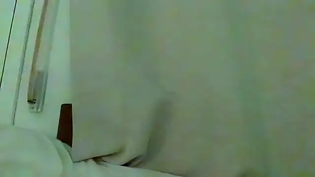 Snapshot of Albert_Madrid chatting on July 2026 07:51:01 PM Albert Madrid online show from July 2026 07:51:01 PM