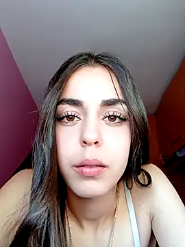 Snapshot of cotoncandyy chatting on October 2025 02:43:02 PM cotoncandyy online show from October 2025 02:43:02 PM