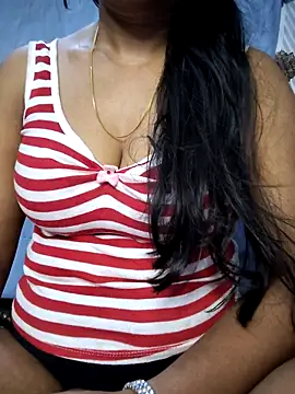 Ezabelljohn online show from April 2026 09:10:01 AM