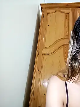 indilasixeey online show from January 2026 03:11:01 AM