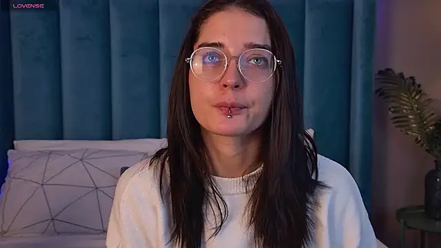 EricaKors online show from February 2026 05:44:02 AM