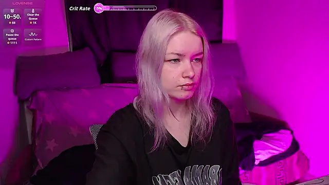 CherryNight6 online show from March 2026 01:33:02 AM