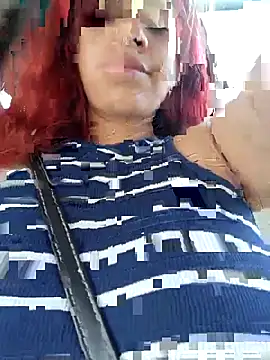Snapshot of Lunatemptress4 chatting on December 2025 04:02:01 PM Lunatemptress4 online show from December 2025 04:02:01 PM