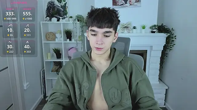 Snapshot of YamiTwink chatting on December 2025 08:58:01 PM YamiTwink online show from December 2025 08:58:01 PM