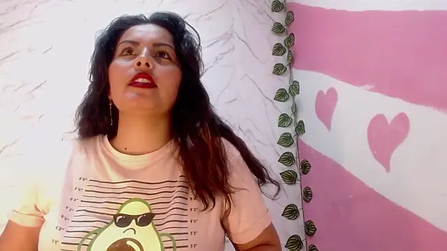 amara leoncm online show from October 2025 05:12:02 PM