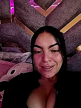 Nuvi jonhs online show from November 2025 10:10:02 PM