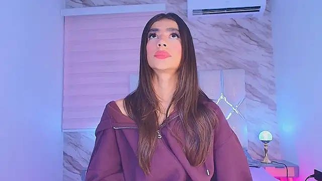 Snapshot of ellisrossi chatting on November 2025 12:05:02 PM ellisrossi online show from November 2025 12:05:02 PM