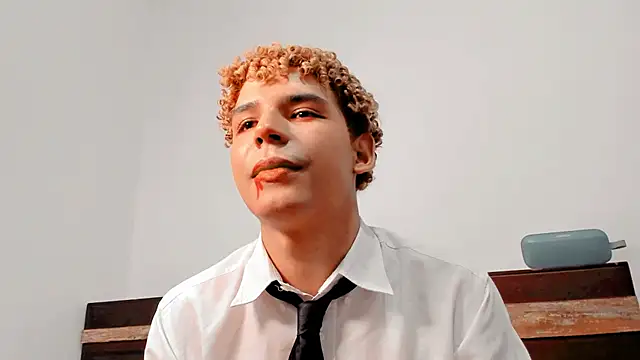 Snapshot of Daark_Eros chatting on October 2025 11:09:01 PM Daark Eros online show from October 2025 11:09:01 PM