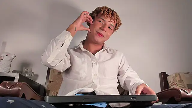 Snapshot of Daark_Eros chatting on May 2026 10:36:01 PM Daark Eros online show from May 2026 10:36:01 PM