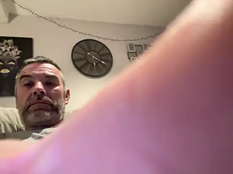 plymouthlad82 online show from January 2026 12:13:01 AM