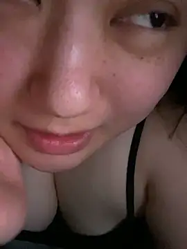 Snapshot of RIHO_riho_01 chatting on May 2026 06:39:01 PM RIHO riho 01 online show from May 2026 06:39:01 PM