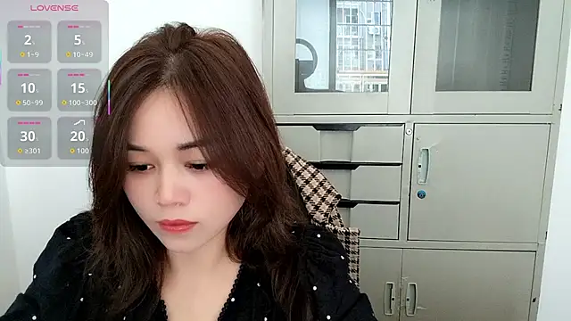 Snapshot of Ella-61 chatting on October 2025 07:16:01 AM Ella-61 online show from October 2025 07:16:01 AM