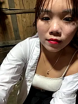 nachi-baby online show from November 2025 01:28:02 PM