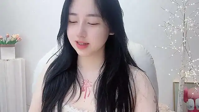 Snapshot of Love-hanzaizai718 chatting on November 2025 08:19:01 PM Love-hanzaizai718 online show from November 2025 08:19:01 PM