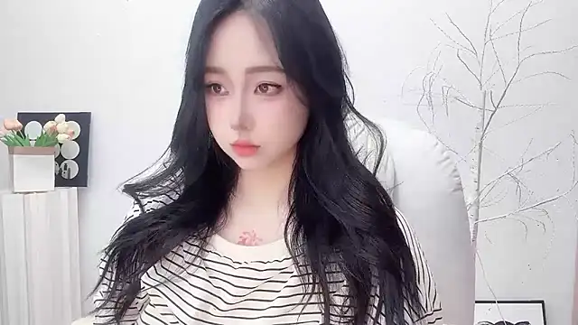 Snapshot of Love-hanzaizai718 chatting on December 2025 03:07:01 PM Love-hanzaizai718 online show from December 2025 03:07:01 PM