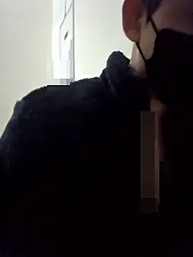 yanonam online show from October 2025 06:46:02 PM