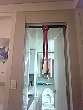 yanonam online show from December 2025 12:54:01 PM