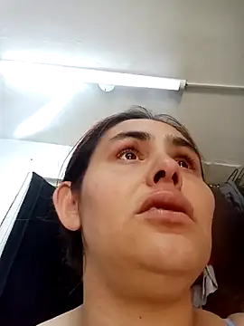 blanca24325 online show from November 2025 03:56:01 PM