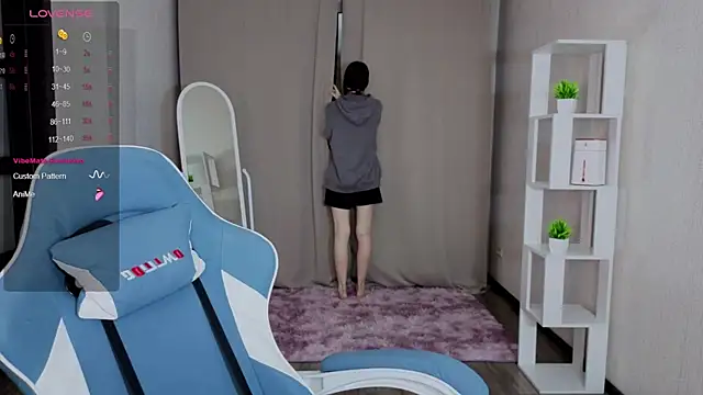 Ksarina online show from November 2025 12:23:02 PM