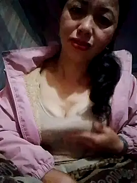 TRIEUTRIEU20 online show from October 2025 05:52:01 PM