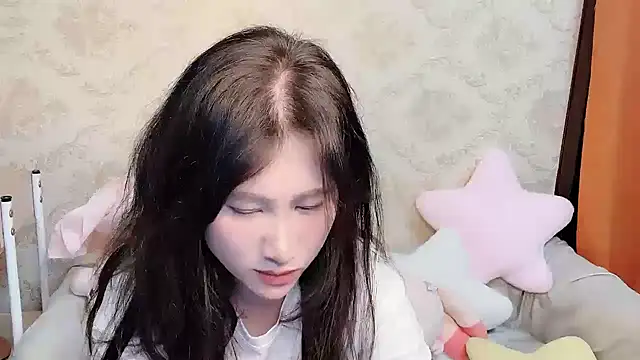 anna-888- online show from April 2026 03:47:02 PM