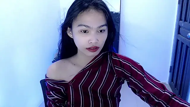 Snapshot of _Lachica_ chatting on January 2026 11:43:02 PM Lachica online show from January 2026 11:43:02 PM