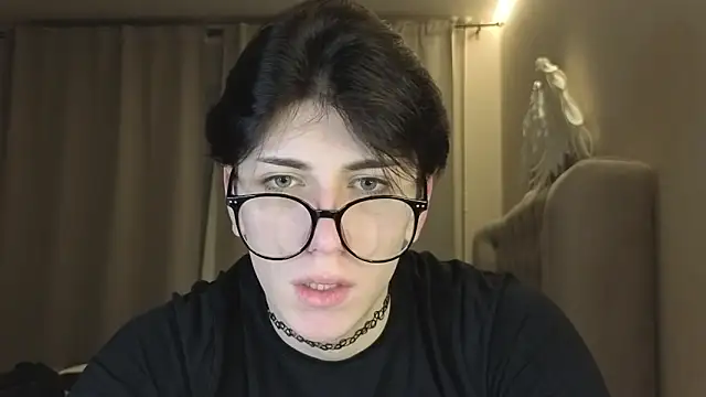 Oliver star boy  online show from January 2026 04:56:01 PM