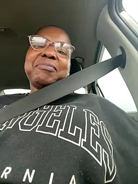 SweetCandy84 online show from February 2026 04:15:02 PM