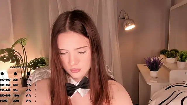 AustinClowerd online show from November 2025 07:06:02 AM