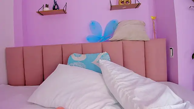 Snapshot of sienna_mg chatting on November 2025 12:16:01 PM sienna mg online show from November 2025 12:16:01 PM