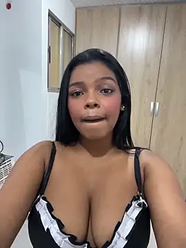 Cloe stom online show from October 2025 08:36:02 PM
