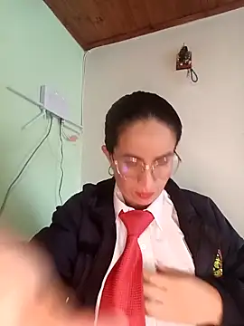 Snapshot of Valentina--1 chatting on October 2025 12:06:02 PM Valentina--1 online show from October 2025 12:06:02 PM