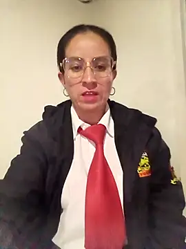 Snapshot of Valentina--1 chatting on November 2025 02:01:02 AM Valentina--1 online show from November 2025 02:01:02 AM