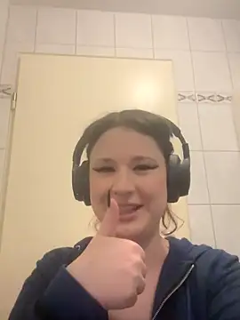 Snapshot of Melissa-Kiss chatting on October 2025 06:09:01 PM Melissa-Kiss online show from October 2025 06:09:01 PM