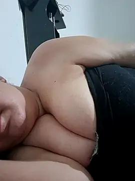 SaraCute 1 online show from November 2025 02:46:01 PM