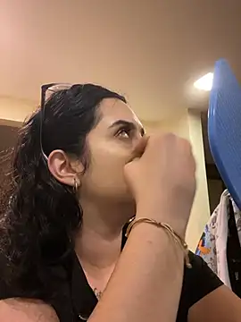 Kloe Novoa online show from March 2026 12:12:02 PM