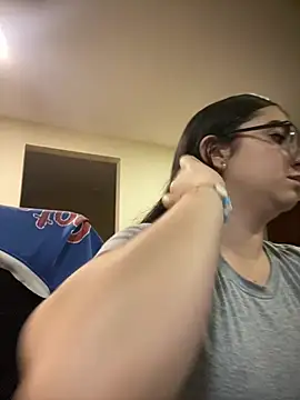 Kloe Novoa online show from March 2026 12:12:02 PM